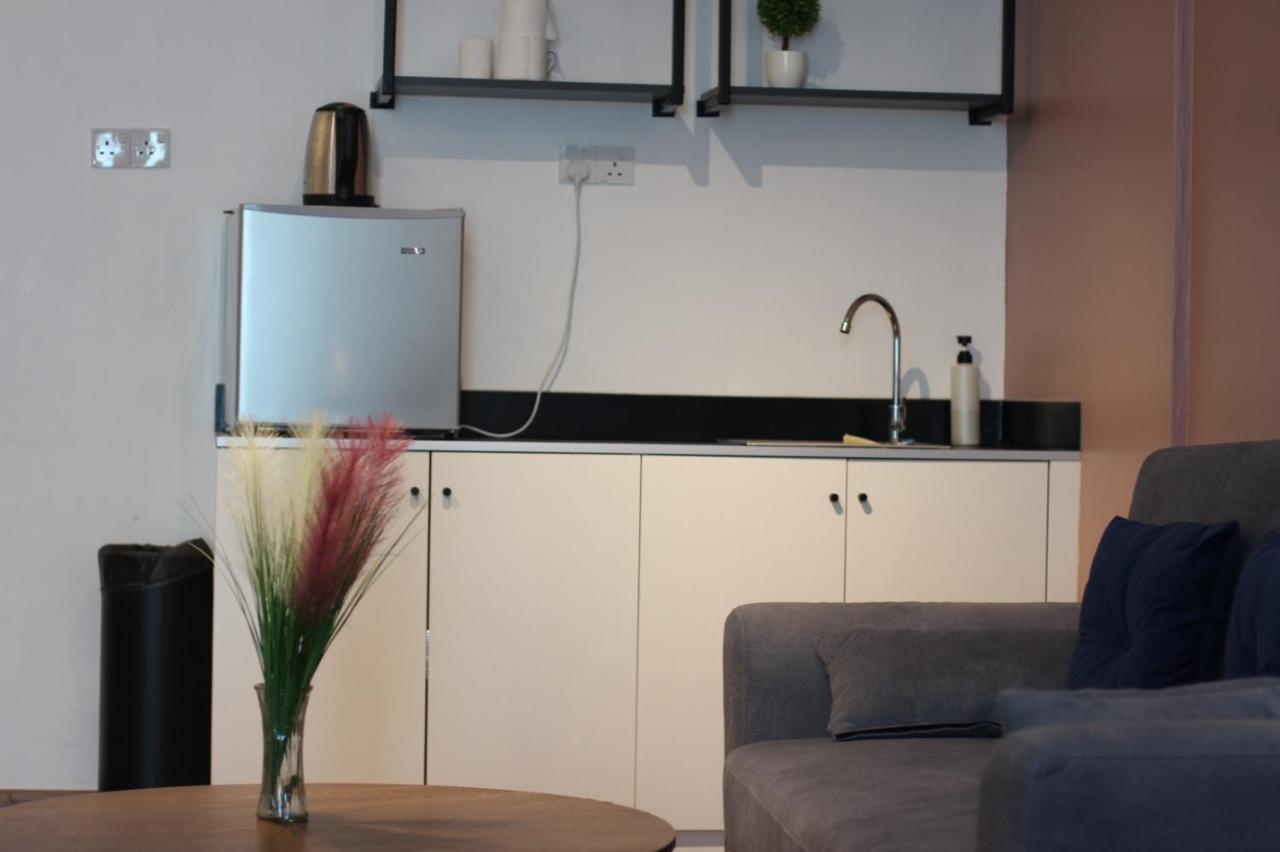 Summer Suites Apartment-The Summer Shopping Mall Kota Samarahan Esterno foto