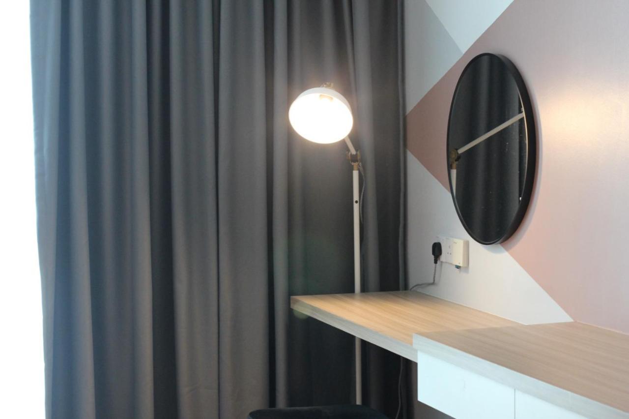 Summer Suites Apartment-The Summer Shopping Mall Kota Samarahan Esterno foto