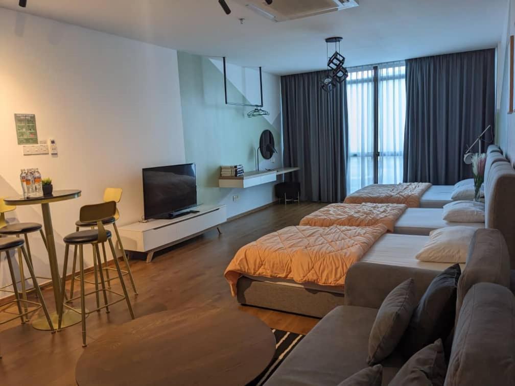 Summer Suites Apartment-The Summer Shopping Mall Kota Samarahan Esterno foto